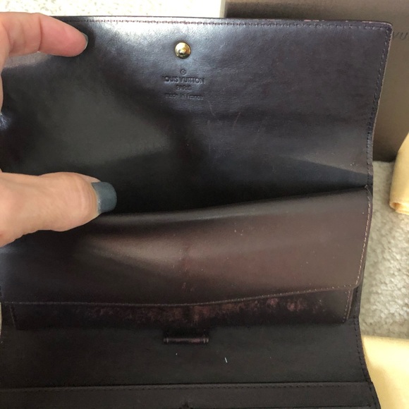 Louis Vuitton Sarah Vernis Amarante Wallet! - Picture 6 of 8